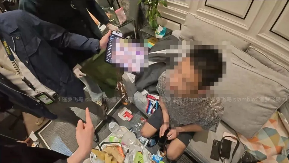_中国网红泰国被抓！在曼谷聚众涉毒裸奔，高端公寓住户崩溃搬离报警_中国网红泰国被抓！在曼谷聚众涉毒裸奔，高端公寓住户崩溃搬离报警