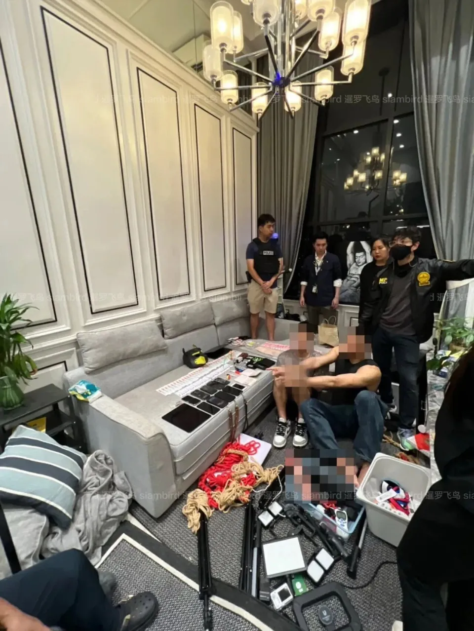 中国网红泰国被抓！在曼谷聚众涉毒裸奔，高端公寓住户崩溃搬离报警_中国网红泰国被抓！在曼谷聚众涉毒裸奔，高端公寓住户崩溃搬离报警_