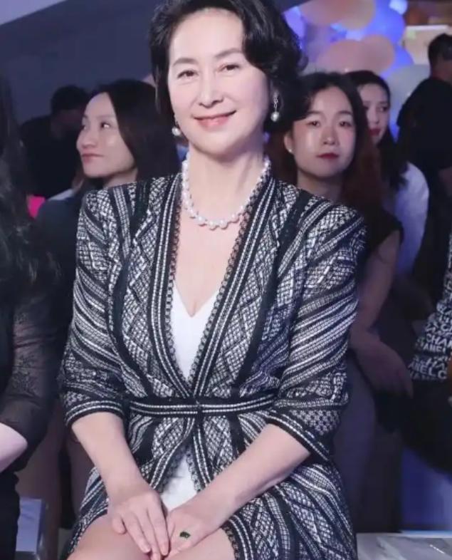 _张艺谋江湖地位_天刀江湖说话怎么暴露